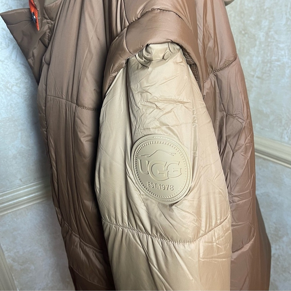 New UGG Kristian Convertible Puffer Coat pecan/moss green Water resistant L/XL - Picture 10 of 16
